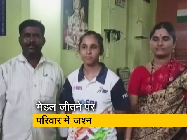 संकेत सरगर के पिता ने कॉमनवेल्थ गेम्स में बेटे के मेडल जीतने पर जताई खुशी