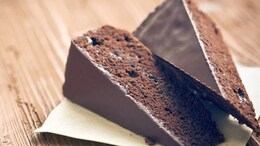 How To Bake A Cake In Air-Fryer- Find Recipe Inside