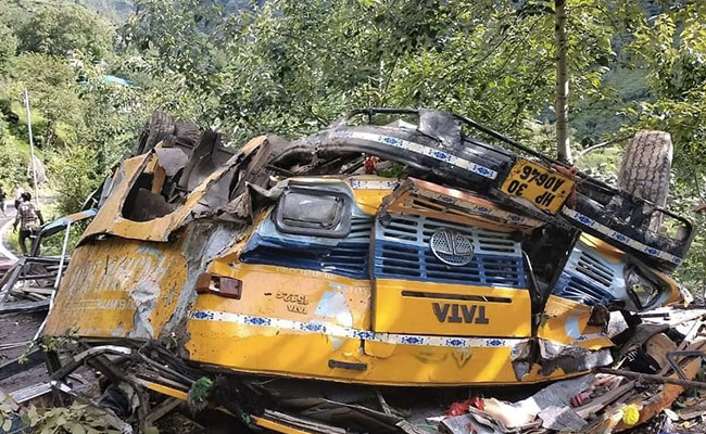 12 Killed As Bus Falls Into Gorge In Himachal's Kullu
