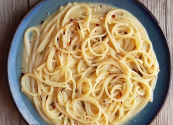 Watch: Make This Creamy Veg Lemon Garlic Pasta In Just 30 Mins Or Less Watch: Make This Creamy Veg Lemon Garlic Pasta In Just 30 Mins Or Less