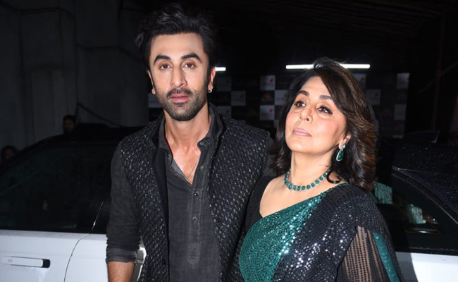 What Happened When Ranbir Kapoor Took <i>Shamshera</i> To Mom Neetu's Show