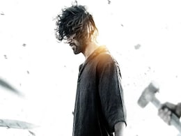 Vijay Deverakonda ने शेयर किया ‘लाइगर’ लुक, बिखरे बालों में यूं दिखे एक्टर Vijay Deverakonda ने शेयर किया ‘लाइगर’ लुक, बिखरे बालों में यूं दिखे एक्टर