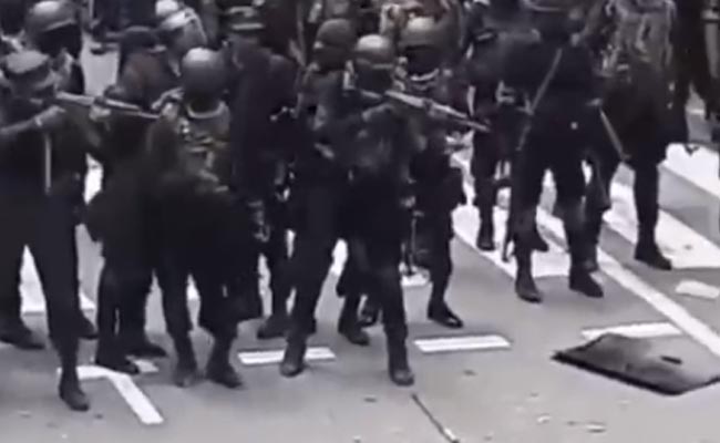 Video: Police Firing Before Lanka Protesters Barged Into President's Home