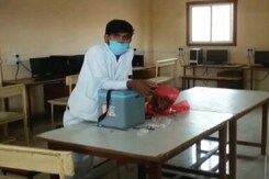 He Vaccinated 30 Students With 1 Syringe, Then Asked "How Is It My Fault" He Vaccinated 30 Students With 1 Syringe, Then Asked "How Is It My Fault"