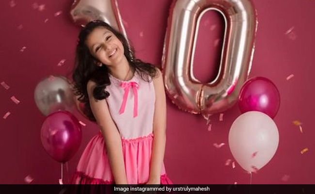 How Mahesh Babu Wished "Brightest Star" Sitara On Her 10th Birthday