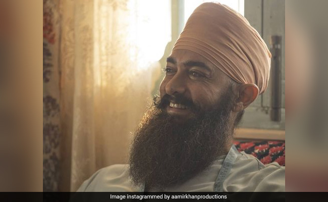 Aamir Khan Suffered A Knee Injury On <i>Laal Singh Chaddha</i> Sets
