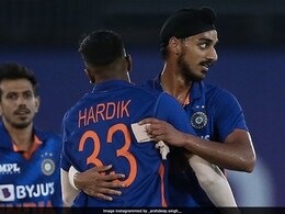 Ind vs Pak: अर्शदीप ने किया खुलासा, कैसे मजबूत बने रहे बुरे वक्त में Ind vs Pak: अर्शदीप ने किया खुलासा, कैसे मजबूत बने रहे बुरे वक्त में
