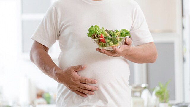 Weight Loss: One might experience weight loss plateau even after following a healthy routine