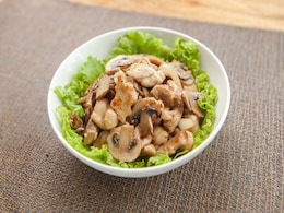 Mushroom खाने के शौकीन हैं तो जानें ये हैरान करने वाले Side Effects Mushroom खाने के शौकीन हैं तो जानें ये हैरान करने वाले Side Effects