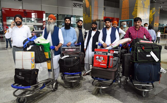 Taliban ने हिंदुओं और सिखों से वापसी की अपील की, कहा- Afghanistan में सुरक्षा संकट "हल हो गया"