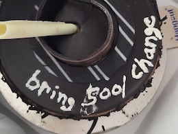 This Hilarious Goof-Up On Zomato Cake Order Has Left Internet In Splits