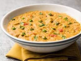 How To Make Masala Oats In Just 15 Mins For Quick Breakfast