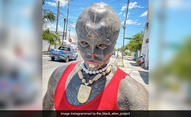 'Black Alien' Says Can't Get Job Due To Extreme Tattoos, Asks To Be Treated Like A Normal Guy