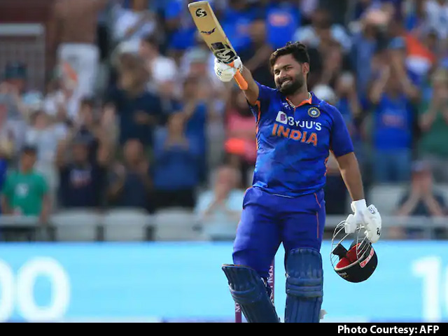 A Mature Pant Is Drawing Comparisons With MS Dhoni