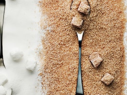 Jaggery Or Sugar - Which Is Healthier? Expert Reveals