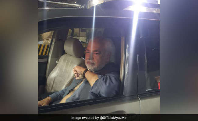 पाकिस्तान में सैन्य जनरलों को ‘प्रॉपर्टी डीलर’ बताने वाले पत्रकार अयाज आमिर पर हमला