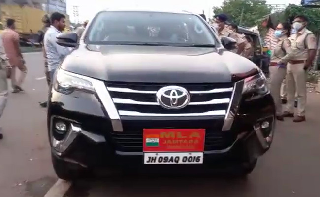 3 Jharkhand Congress MLAs Caught With Cash Arrested, Suspended By Party