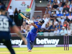 Pant 1st Asian Wicketkeeper To Achieve This Batting Feat In England