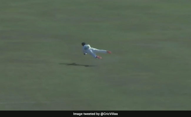 यासिर शाह 36 साल की उम्र में बने 'पाकिस्तानी सुपरमैन', ऐसा कैच लेकर बदल दी बल्लेबाज की किस्मत- Video