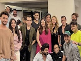 Salman Khan Celebrates Rumoured Girlfriend Iulia Vantur's 42nd Birthday With Sohail Khan, Aayush Sharma And Others Salman Khan Celebrates Rumoured Girlfriend Iulia Vantur's 42nd Birthday With Sohail Khan, Aayush Sharma And Others