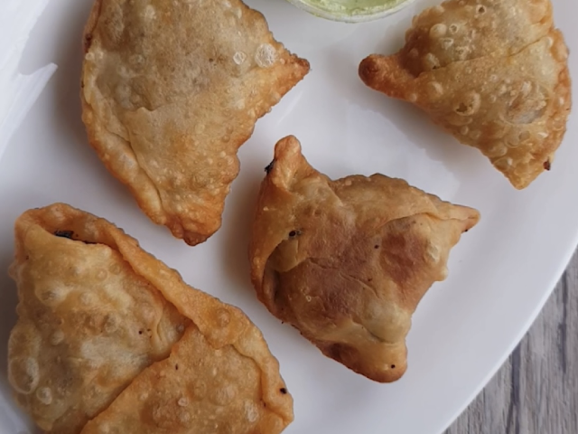 Pizza Samosa Recipe | How To Make Pizza Samosa
