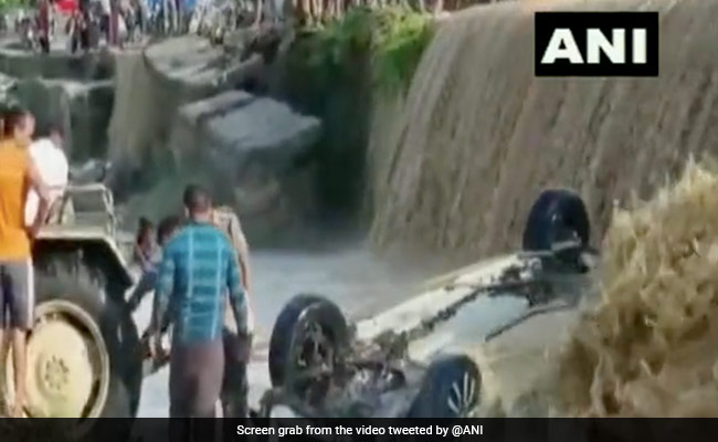 9 Dead As Car Is Swept Away In Uttarakhand River, 1 Woman Rescued