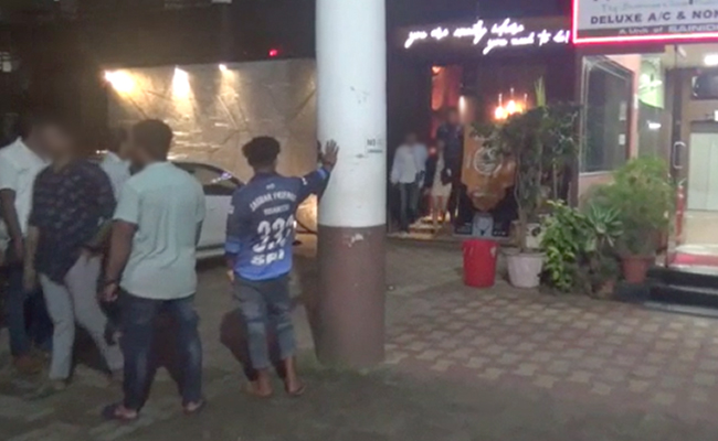 Mangaluru Pub Targeted By Fringe Group, Cops Deny Attack
