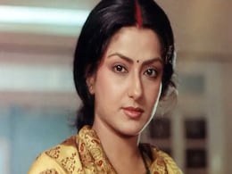 एक बेटी की हुई मौत तो दूसरी हैं बॉलीवुड एक्ट्रेस, मौसमी चटर्जी की लाडली बेटी मेघा को देख फैन्स हुए लट्टू- PHOTOS एक बेटी की हुई मौत तो दूसरी हैं बॉलीवुड एक्ट्रेस, मौसमी चटर्जी की लाडली बेटी मेघा को देख फैन्स हुए लट्टू- PHOTOS