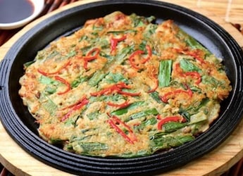 Korean Vegetable Pancake: This Nutritious Recipe Makes For A Healthy Meal To Have Any Day Korean Vegetable Pancake: This Nutritious Recipe Makes For A Healthy Meal To Have Any Day