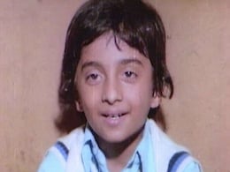 'बावर्ची' के मास्टर राजू का बदल गया है लुक, टीवी के हैं स्टार एक्टर, PHOTO देख शॉक में आए फैन्स ने कहा- इसे तो हम जानते हैं! 'बावर्ची' के मास्टर राजू का बदल गया है लुक, टीवी के हैं स्टार एक्टर, PHOTO देख शॉक में आए फैन्स ने कहा- इसे तो हम जानते हैं!