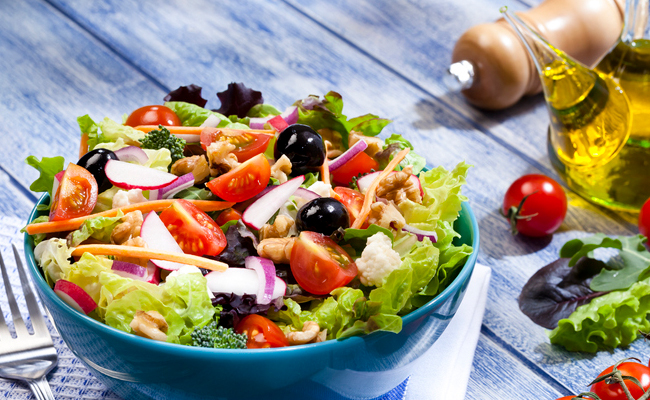 Best Refreshing And Hydrating Salad Recipes To Try This Monsoon