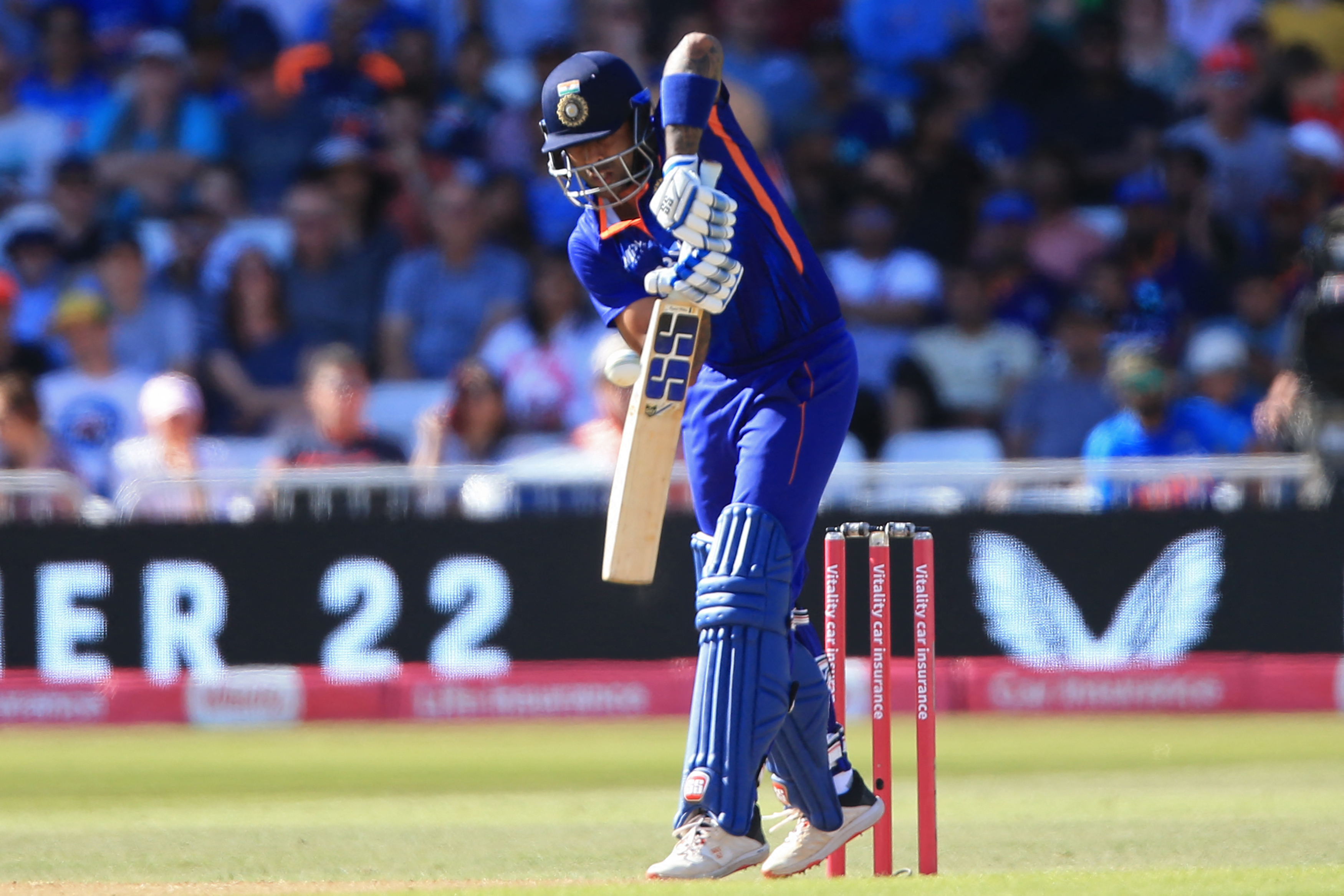 Eng vs Ind 3rd T20I: आखिरी टी-20 में भारत की 17 रन से हार, पर सीरीज पर किया 2-1 से कब्जा