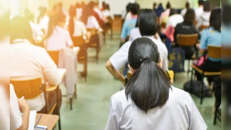 CBSE 10वीं बोर्ड की पहली परीक्षा नहीं देने वाले छात्रों का क्या होगा? जानें कब मिलेगा दूसरा मौका