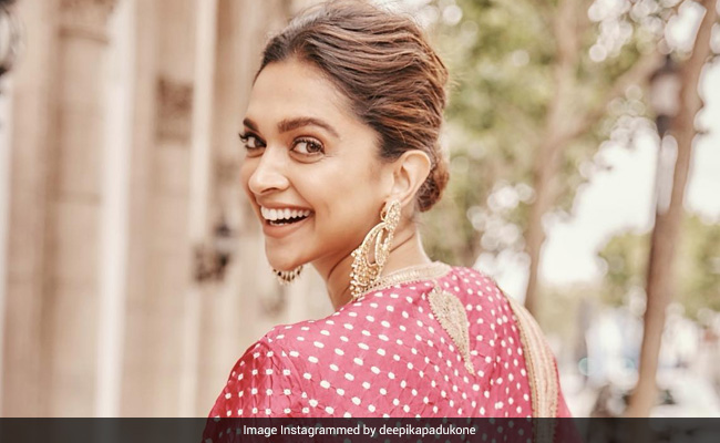 Watch: Deepika Padukone's LOL Reply To A Fan Saying, "We Love You"