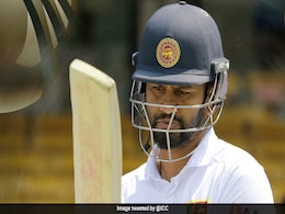 दिमुथ करुणारत्ने ने बनाया टेस्ट में रिकॉर्ड, ऐसा कर महान श्रीलंकाई बल्लेबाजों की लिस्ट में हुए शामिल दिमुथ करुणारत्ने ने बनाया टेस्ट में रिकॉर्ड, ऐसा कर महान श्रीलंकाई बल्लेबाजों की लिस्ट में हुए शामिल