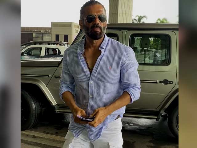 Airport Diaries: Suniel Shetty