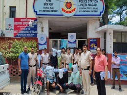 21 लाख की लूट के बाद भंडारे से 'पाप धोने' का प्रयास, दो वारदातों को अंजाम देने के आरोप में 5 गिरफ्तार 21 लाख की लूट के बाद भंडारे से 'पाप धोने' का प्रयास, दो वारदातों को अंजाम देने के आरोप में 5 गिरफ्तार