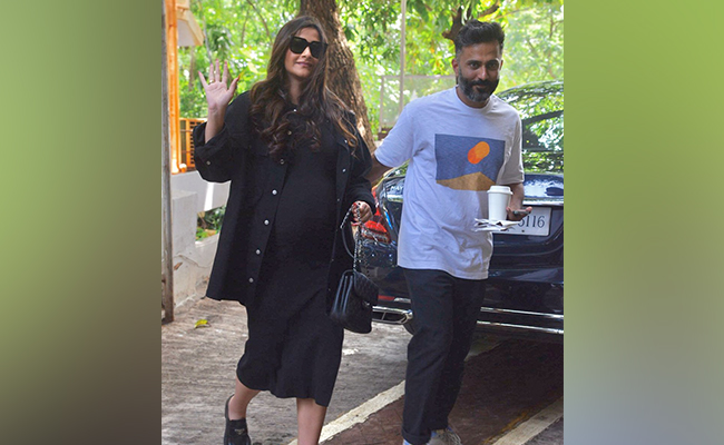 Pics: How Parents-To-Be Sonam Kapoor And Anand Ahuja Spent Sunday In Mumbai
