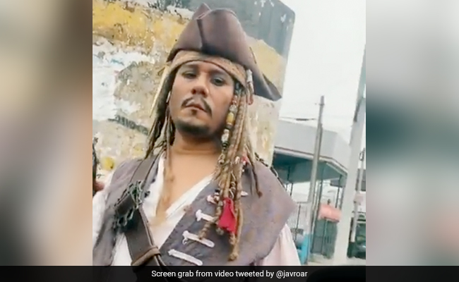 Man Dressed As Jack Sparrow Begs On Street, Internet Calls Him "Johnny Debt"