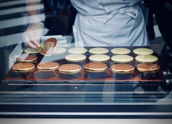 Viral Food Trend: How To Make Japanese Dora Cake? Find Recipe Video Inside