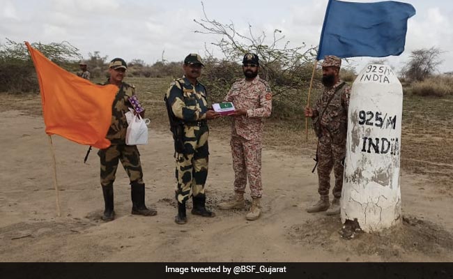 Indian, Pakistani Soldiers Exchange Sweets At Border In Gujarat On Eid Ul-Adha