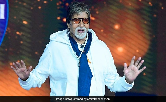 साड़ी पहन KBC के सेट पर पहुंचें महानायक, लोगों ने कहा- रणबीर से दूर रहिए, संगत का असर है