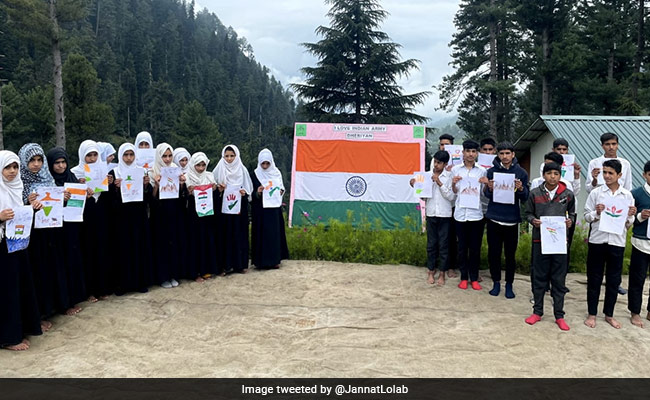 "कुछ याद उन्हें भी कर लो जो लौट के घर न आए…" कारगिल विजय दिवस पर शहीदों को सलाम