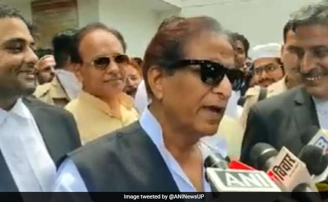 Samajwadi Party's Azam Khan Gets Court Relief, UP's Demand Turned Down