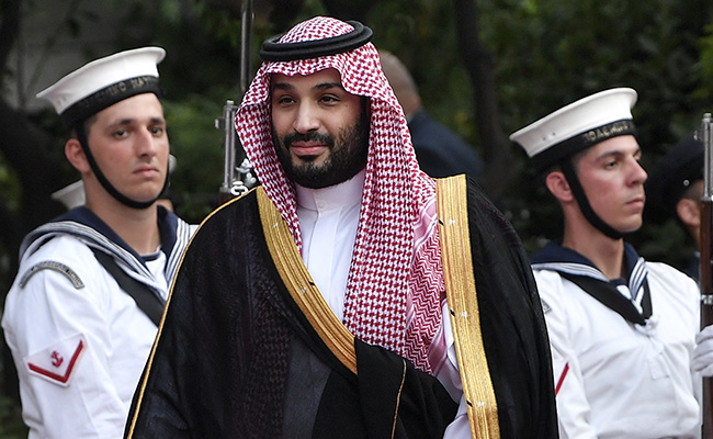 Despite Outrage, France's Macron Hosts Saudi Crown Prince Salman