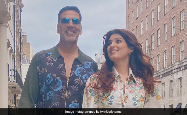 47 साल की उम्र में ट्विंकल खन्ना ने फिर से शुरू की पढ़ाई तो पत्नी की जासूसी करने कॉलेज पहुंच गए अक्षय कुमार