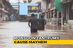 Godavari River Reaches Danger Mark, Telangana Rain 'Red Alert' Extended Godavari River Reaches Danger Mark, Telangana Rain 'Red Alert' Extended