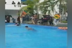 Lankan Protesters Cook, Swim After Taking Over President's House Lankan Protesters Cook, Swim After Taking Over President's House