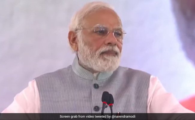 PM Modi, Rahul Gandhi Greet Nation On Guru Purnima