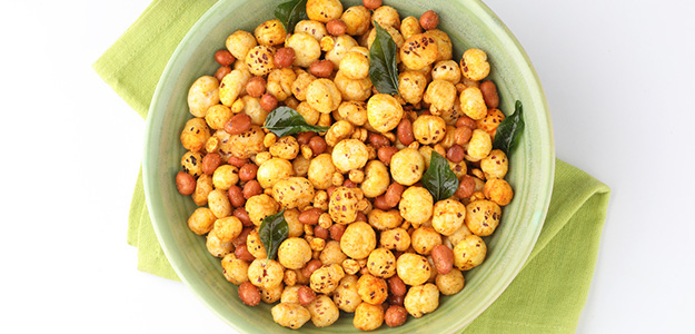 It is ideal to eat healthy foods as snacks instead of unhealthy foods